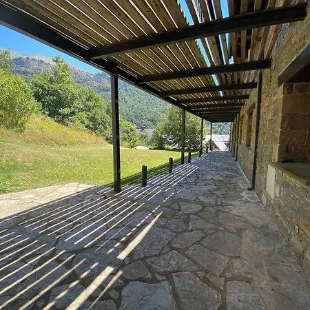 Elegante En Con Vistas Al Valle エスカリリャ